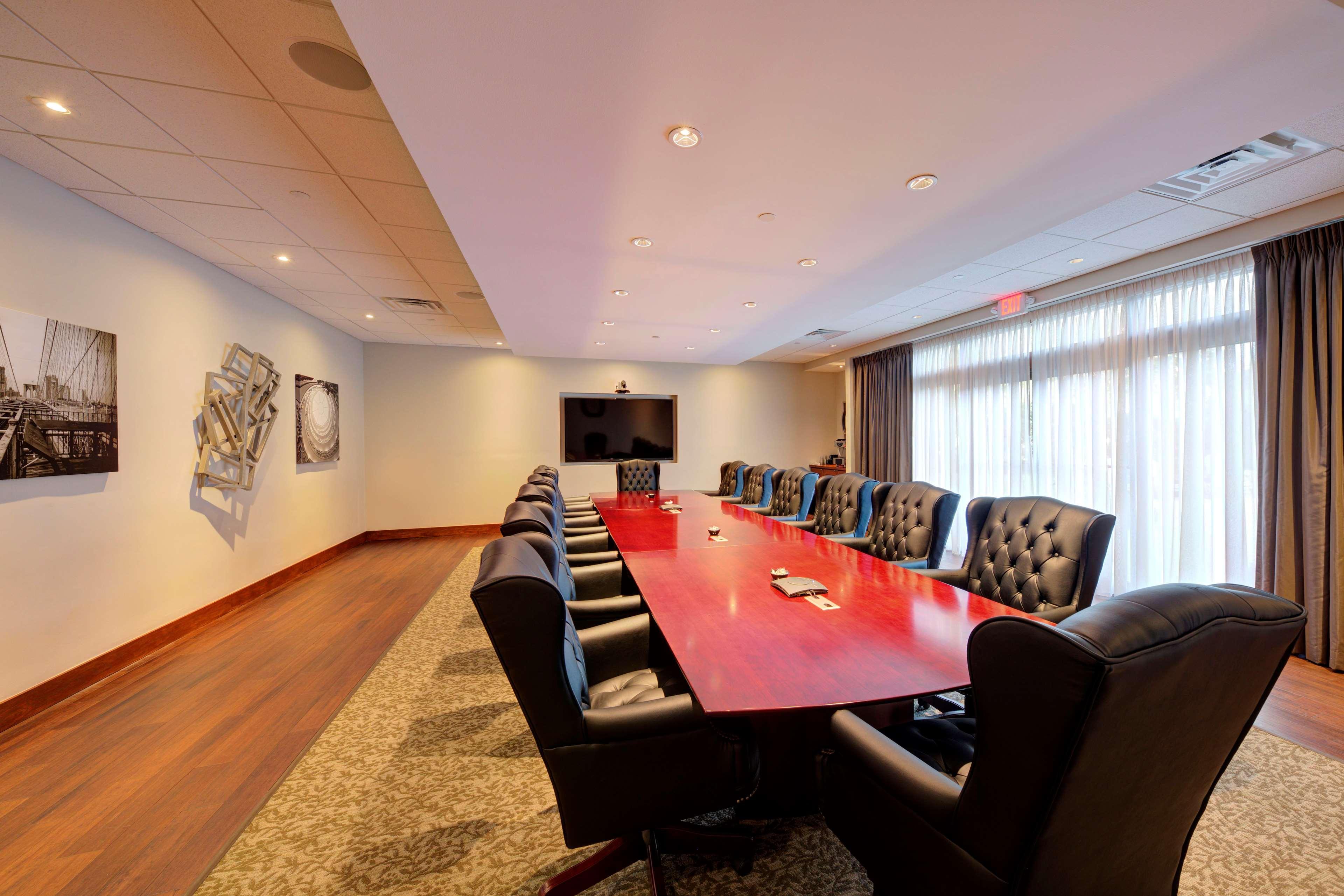 Heritage Hotel, Golf, & Conference Center, Bw Premier Collection 4*